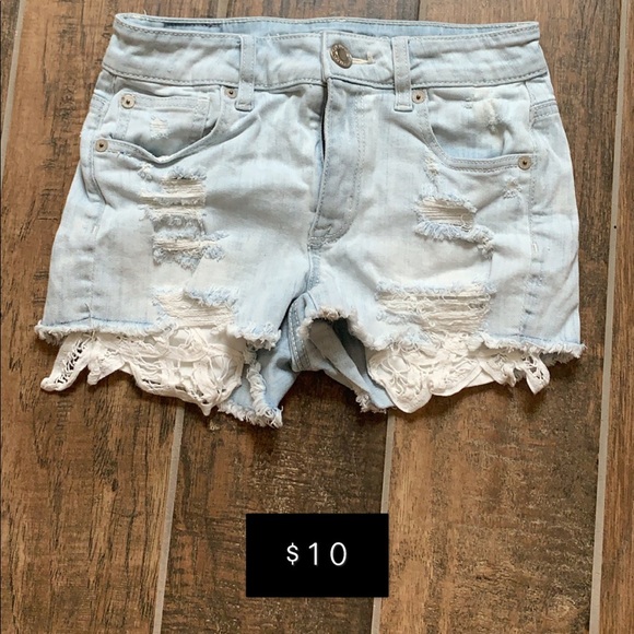 American Eagle Outfitters Pants - Shorts American Eagle Outfitters Pants - Shorts